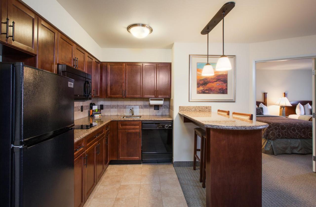 Staybridge Suites El Paso Airport By Ihg Ngoại thất bức ảnh