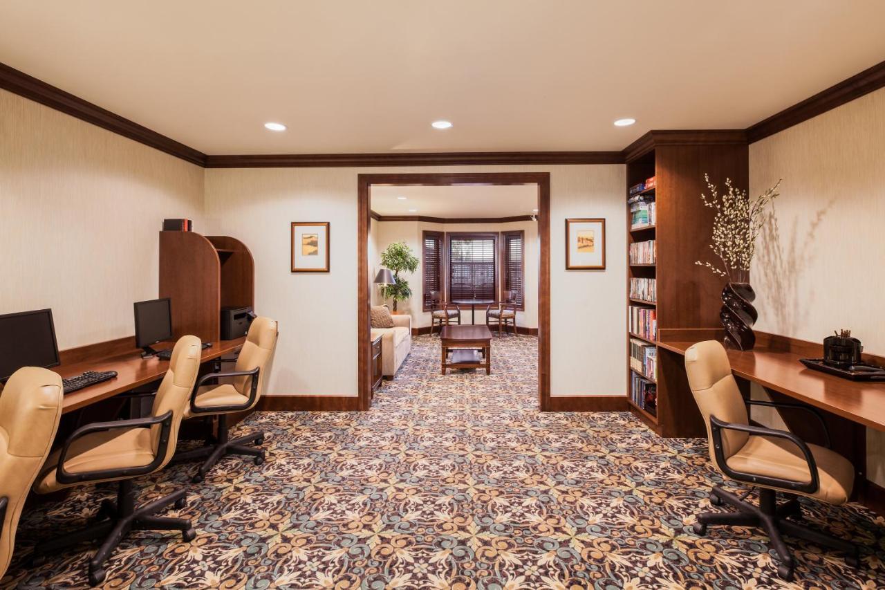 Staybridge Suites El Paso Airport By Ihg Ngoại thất bức ảnh