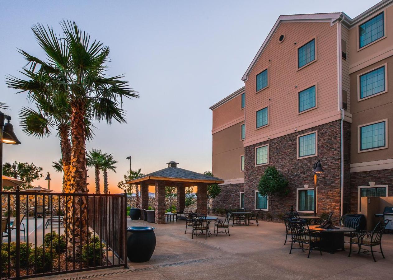 Staybridge Suites El Paso Airport By Ihg Ngoại thất bức ảnh
